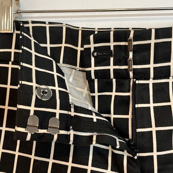 Ann Taylor Black and White Checkered Pants - Picture 5 of 10